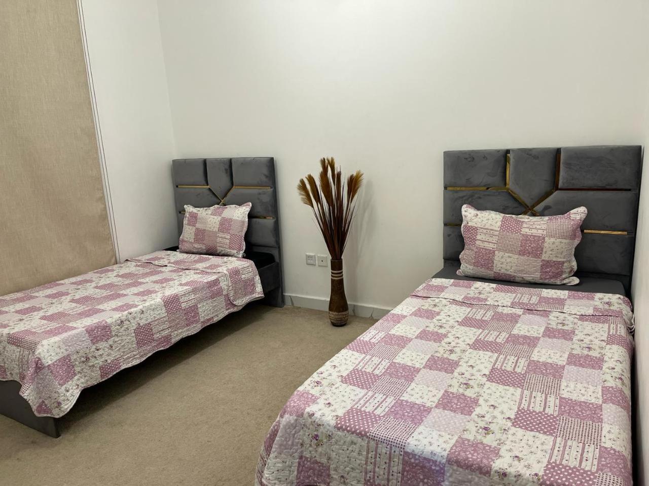 Oasis Tower Family 3004 Appartement